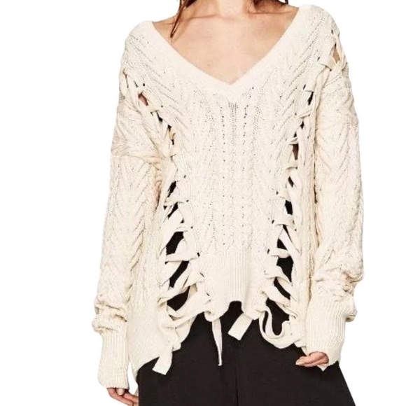 Sweaters - ZARA ECRU KNIT L